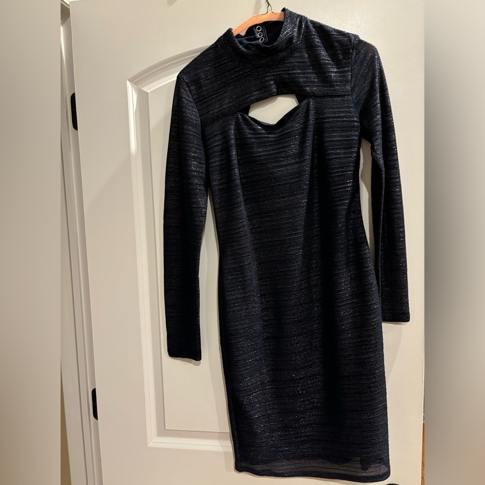 Women’s long sleeve midi dress